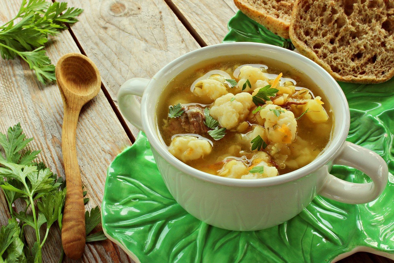 Суп из курицы и цветной капусты